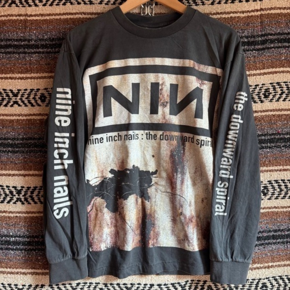 Nine Inch Nails Long Sleeve Shirt L Black Downward Spiral Graphic Band Tee